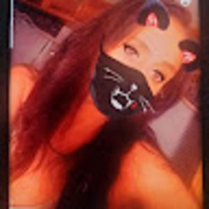 Meet your Posher, Yolanda